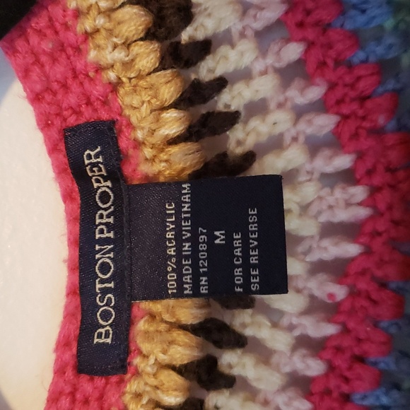 Boston Proper crochet cardigan - Picture 2 of 5